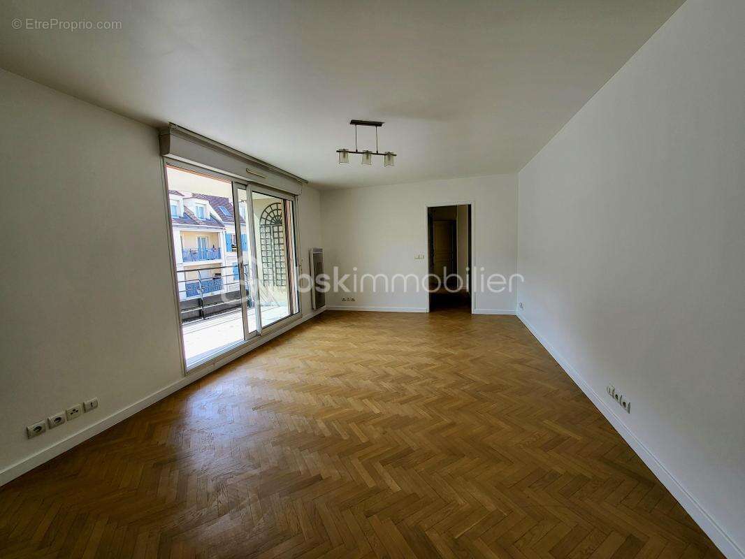 Appartement à CHOISY-LE-ROI