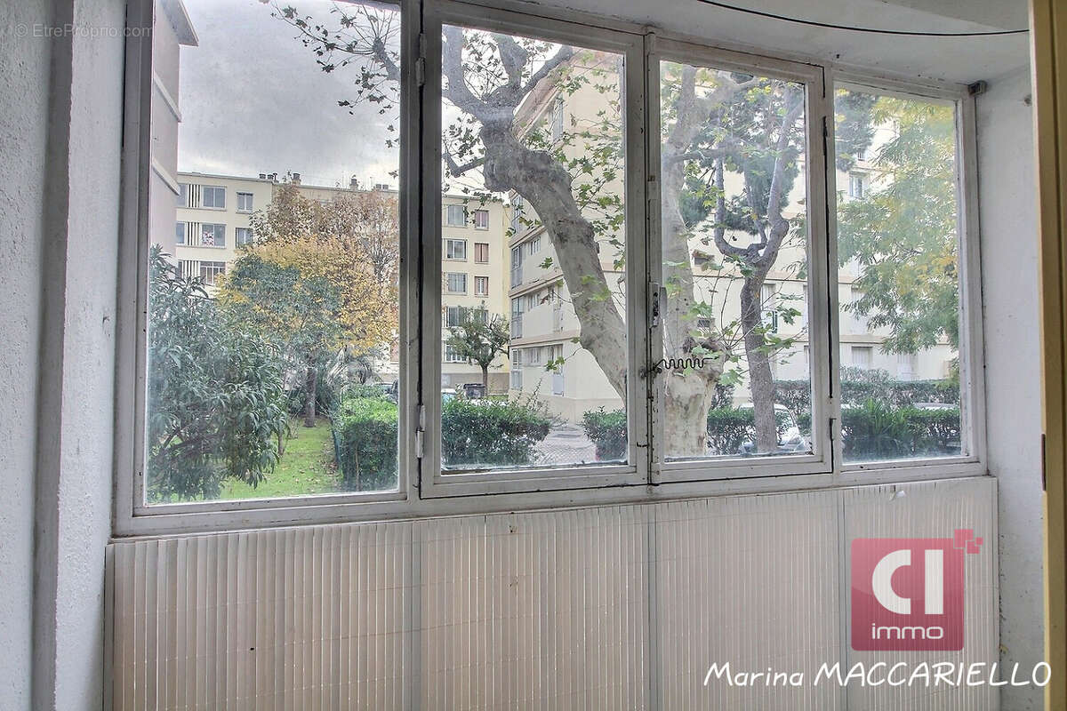 Appartement à MARSEILLE-9E
