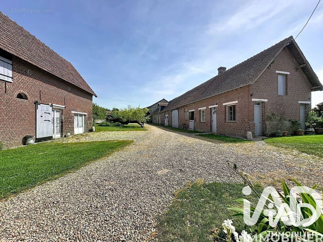 Photo 1 - Maison à SAINT-GERMER-DE-FLY