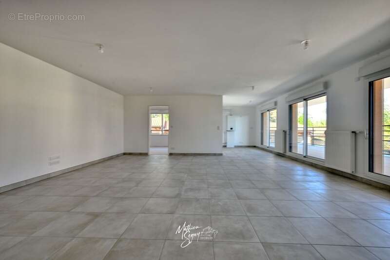 Appartement à VAUGNERAY