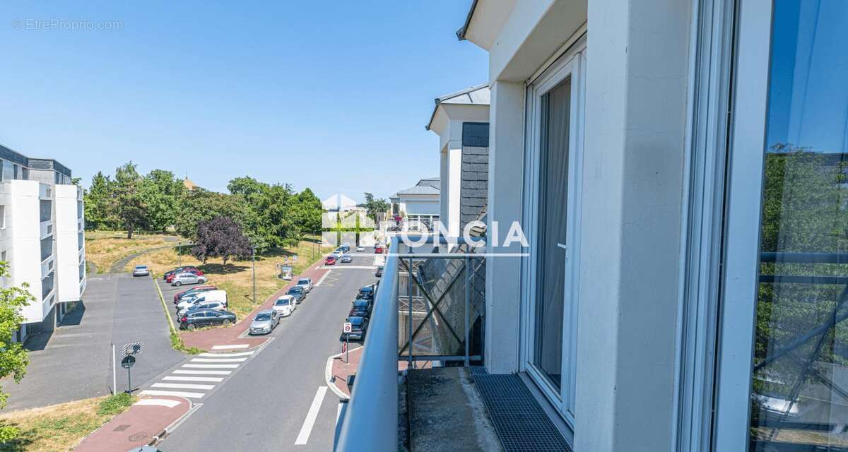 F2 avec balcon et parking vendu libre - photo 9