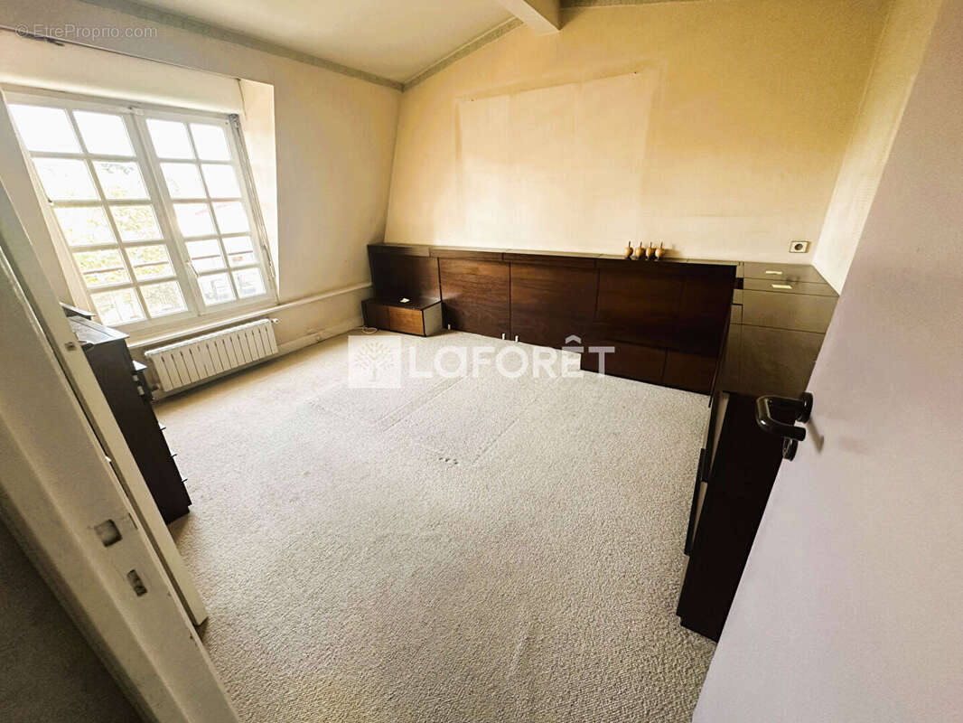 Maison à LES PAVILLONS-SOUS-BOIS