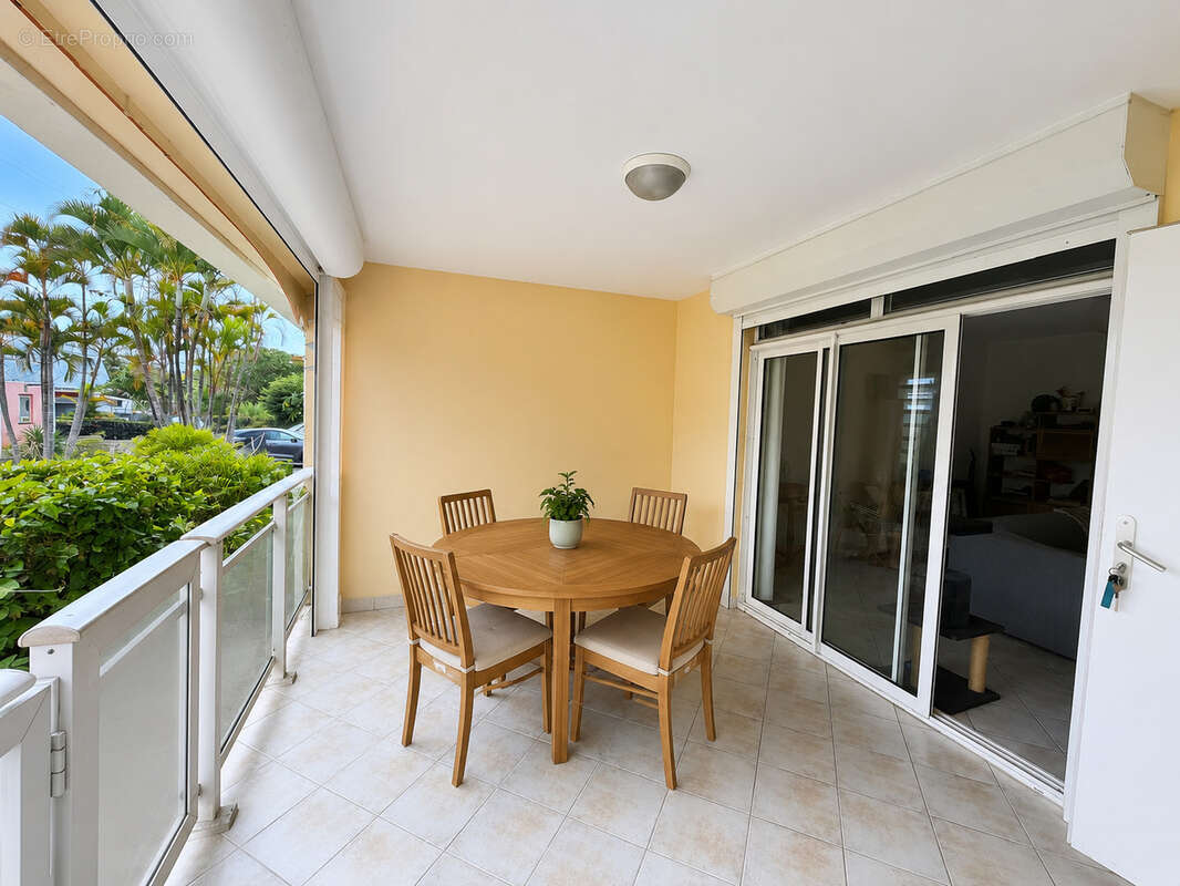 EXCLUSIVITÉ   Coup de coeur à Moudong ! T3 rénové en rez-de-chaussée dans résidence sécurisée avec piscine à B - photo 7