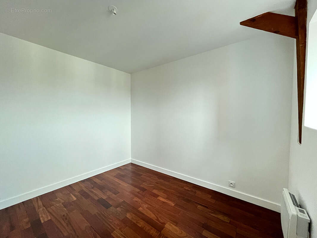 Appartement à SURESNES
