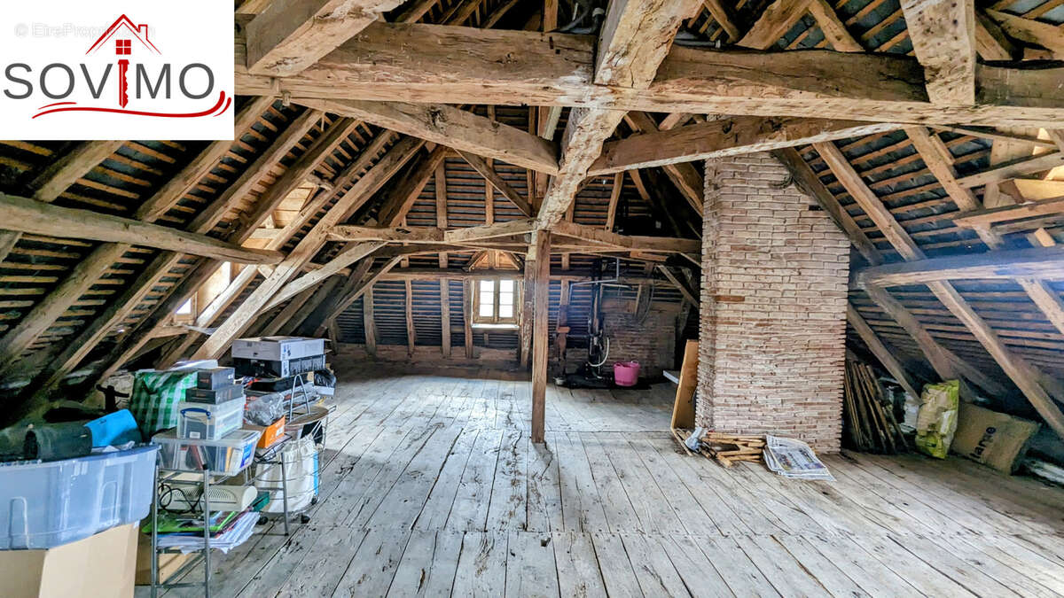 Maison à LESTERPS