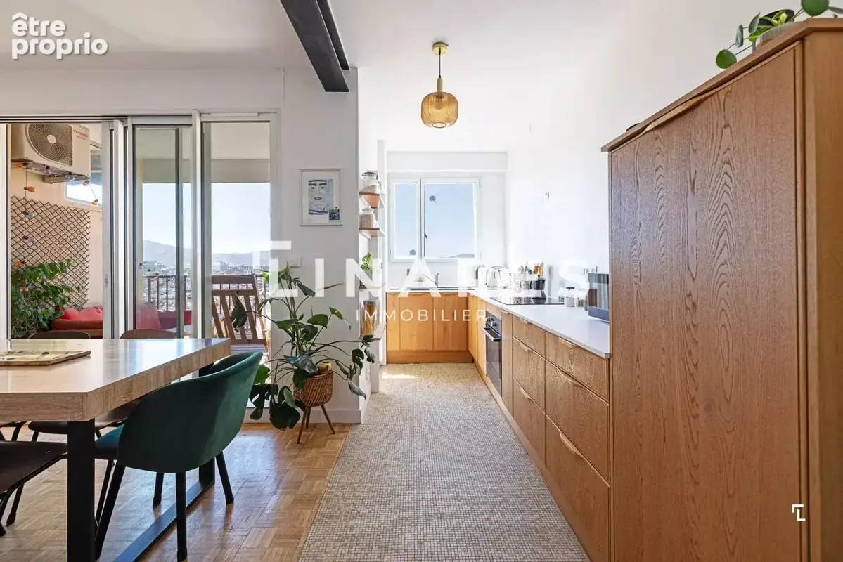 LE 9ÈME CIEL  - Appartement T3 de 61m² Dernier étage - Terrasse de 7m2 - photo 4
