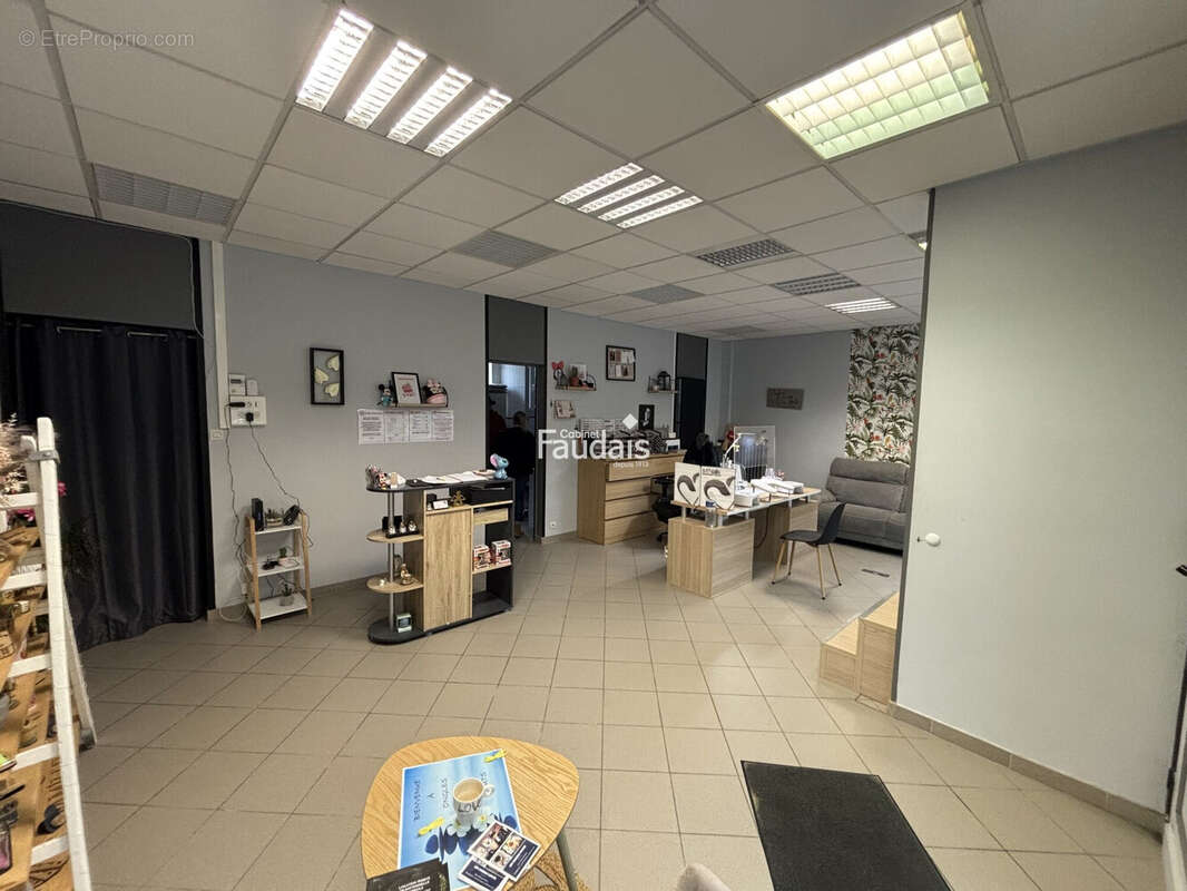Appartement 135 m² à Lithaire  - photo 3