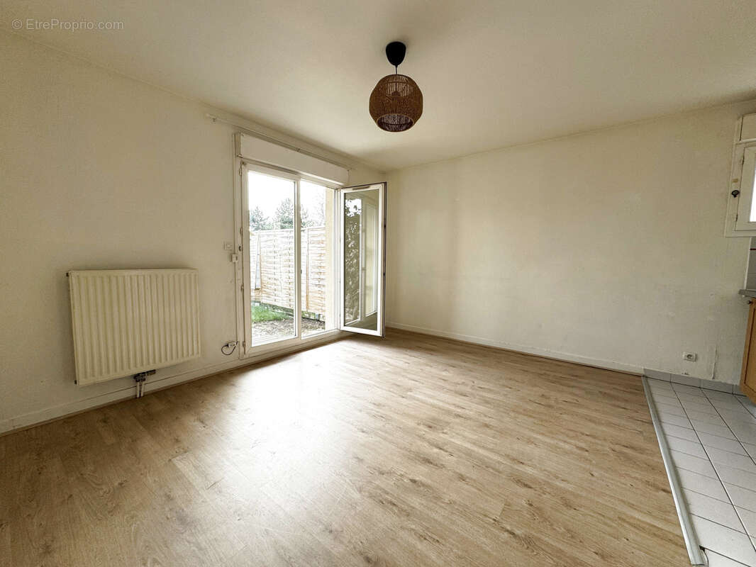 Appartement à RIS-ORANGIS