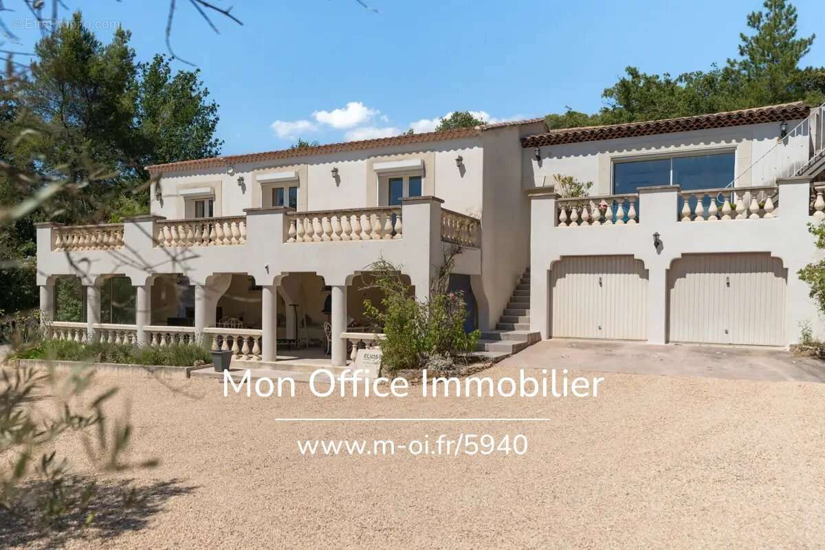 Maison à POURRIERES