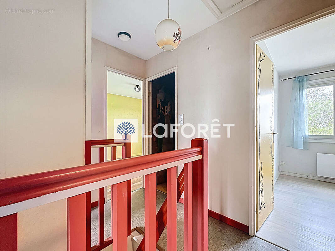 Maison Bressuire - photo 11