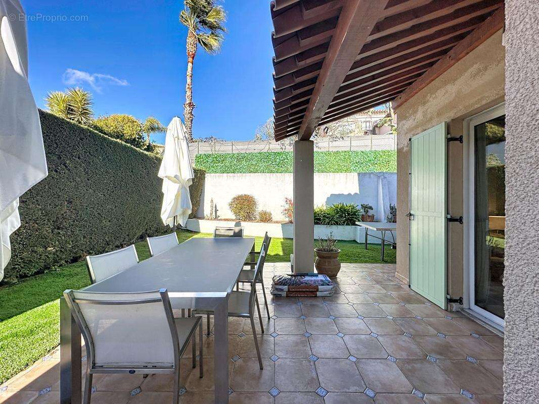 Maison à CAGNES-SUR-MER