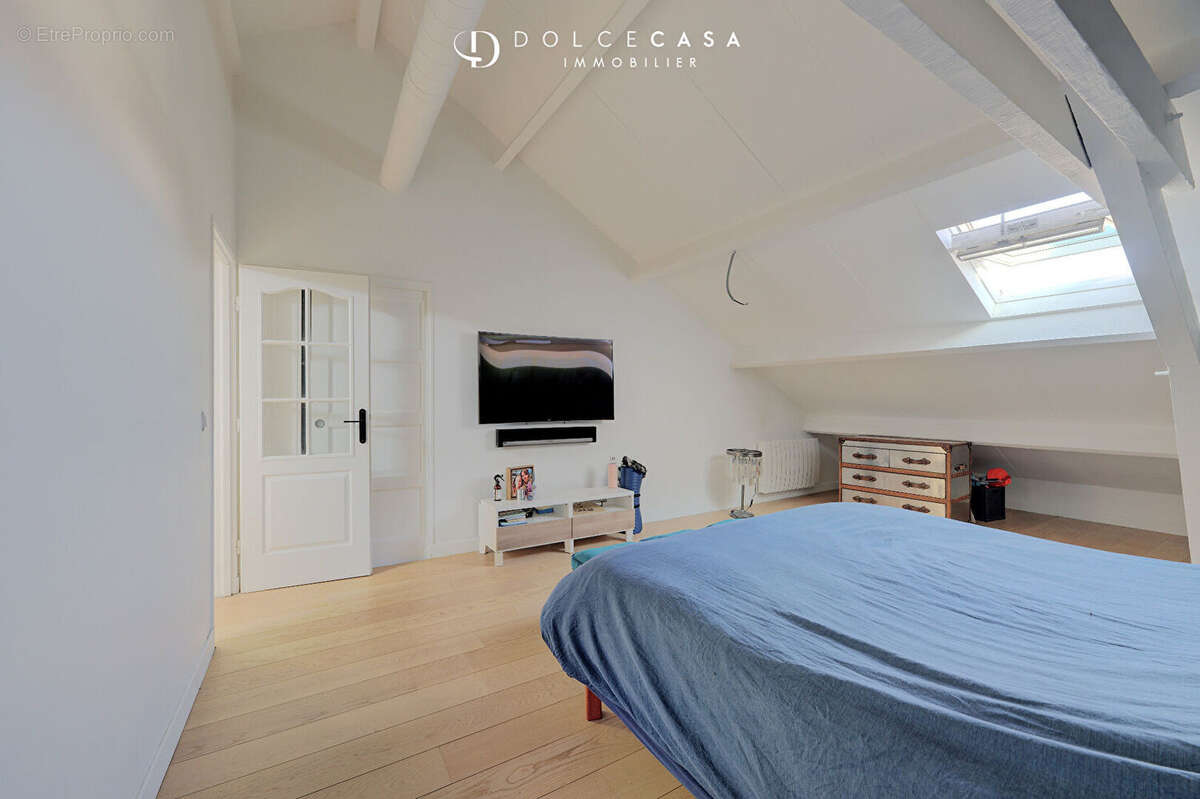 Appartement à NOGENT-SUR-MARNE