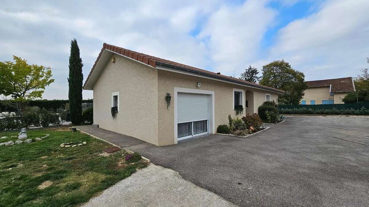 Maison à MARCILLOLES