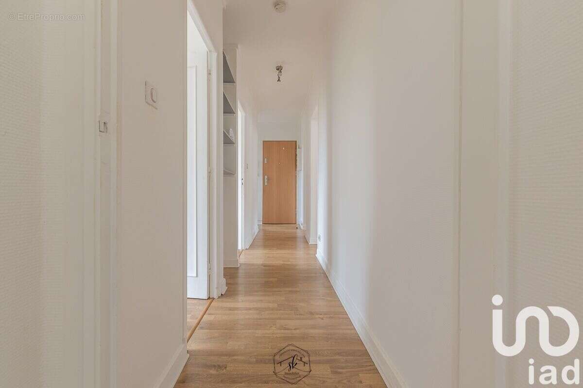Photo 2 - Appartement à AUDUN-LE-TICHE