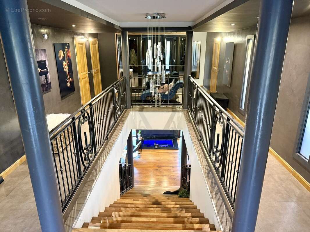 Maison à VAULNAVEYS-LE-BAS