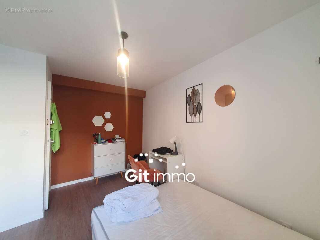 Appartement à MARSEILLE-6E