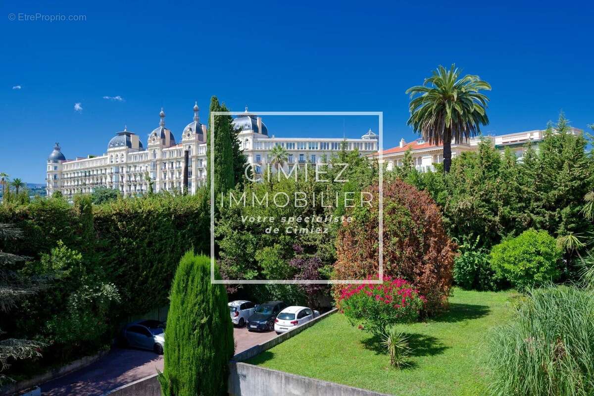 Appartement à NICE