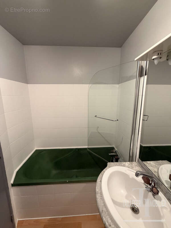 Appartement 156 m² à Perigueux  - photo 8