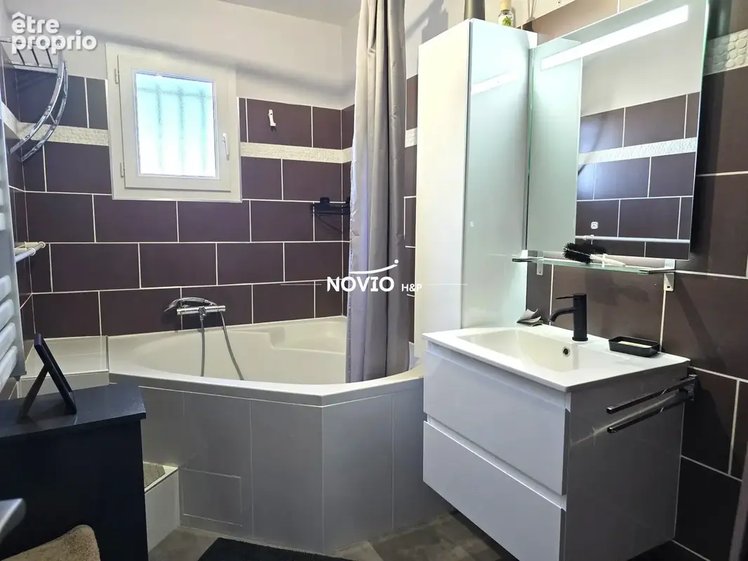 Maison 4 pièces 97 m² à vendre à Chabournay (86380) - photo 9