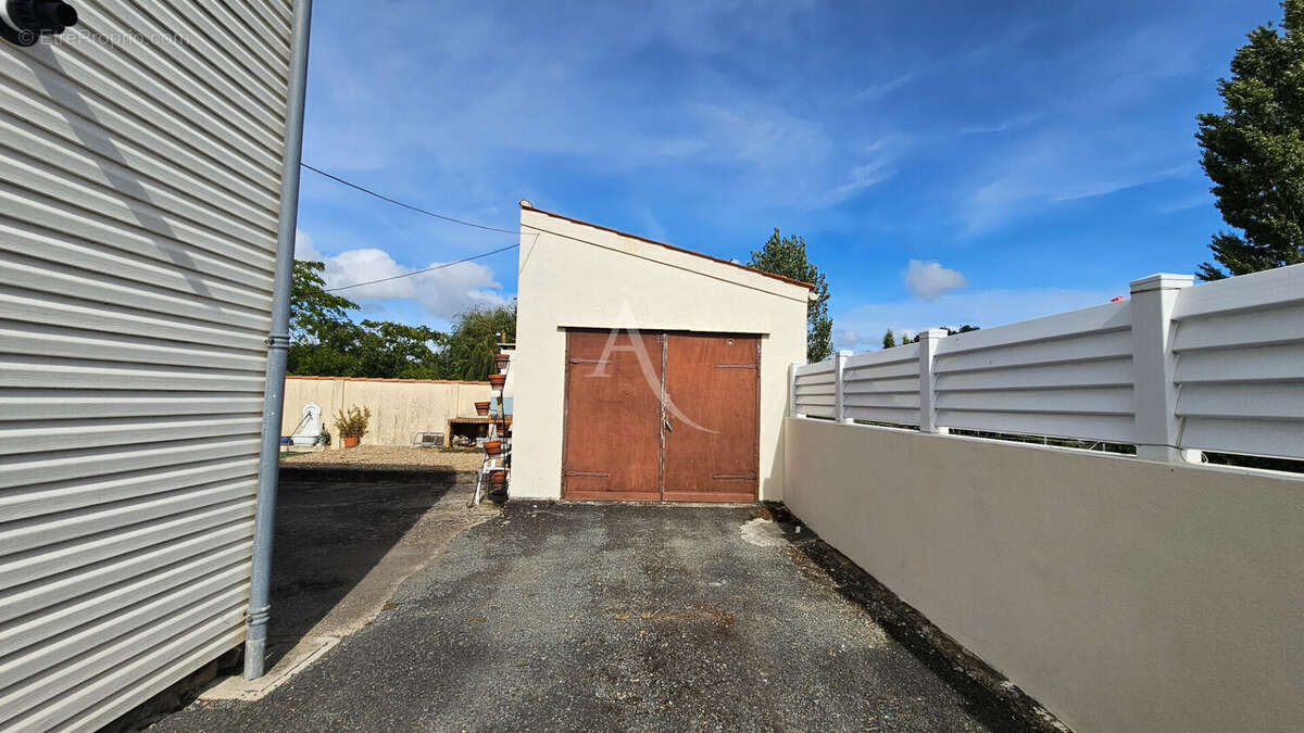 Maison à SAINT-NAZAIRE-SUR-CHARENTE