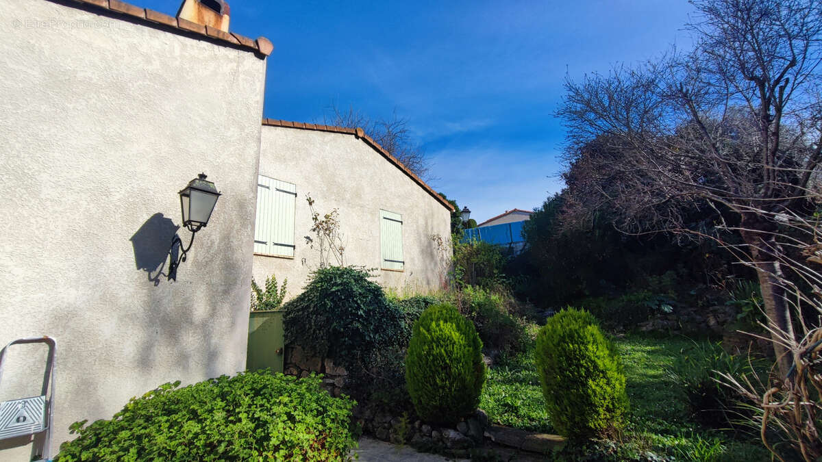 Maison à LE CANNET