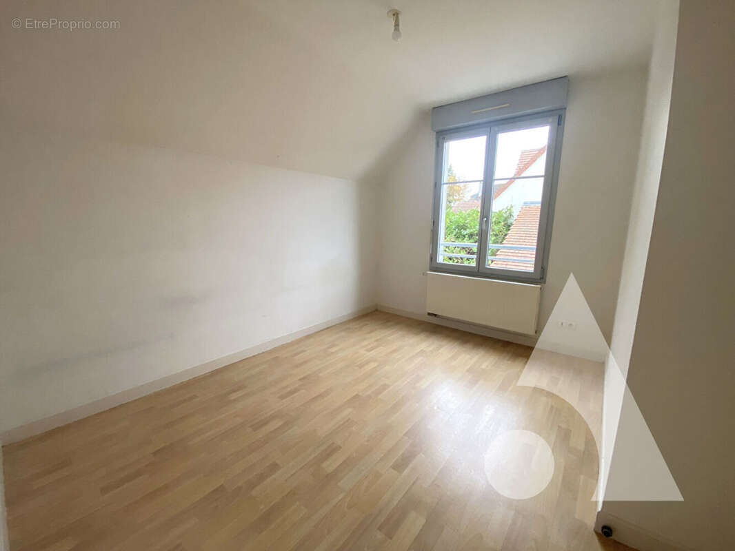 Maison à VILLERS-COTTERETS