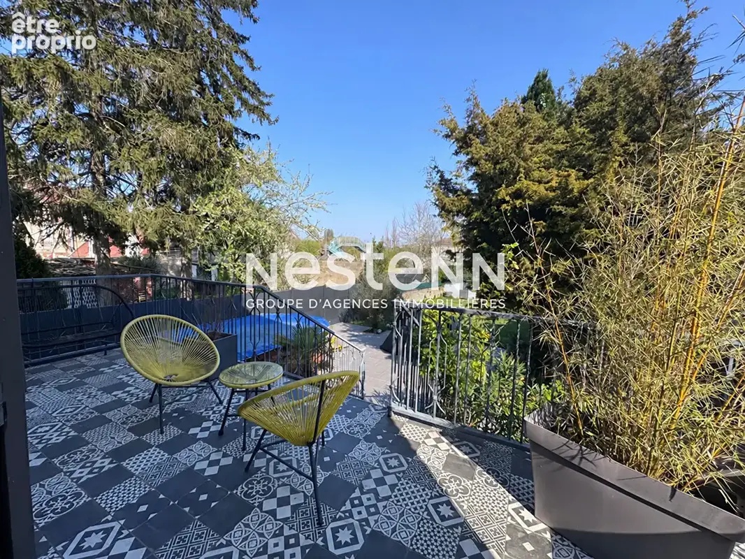 Maison Boran Sur Oise, 178 m² habitables, 7 pièces,  jardin   541 m² - photo 2