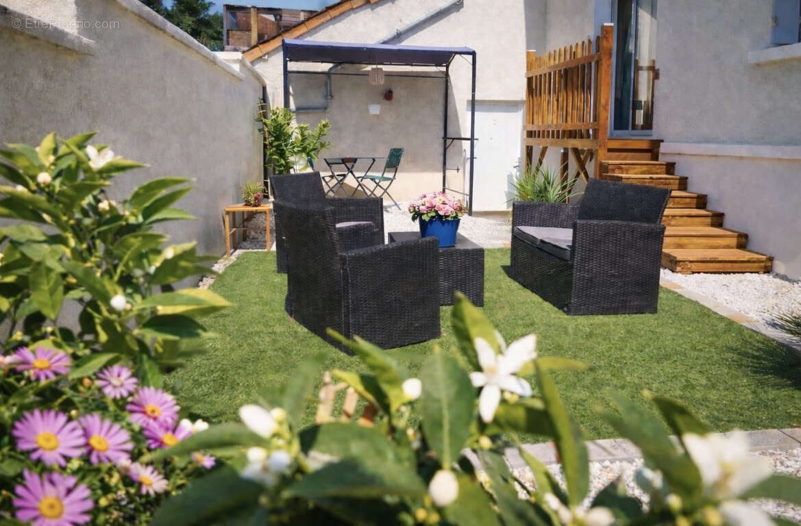 Maison à CHATELLERAULT