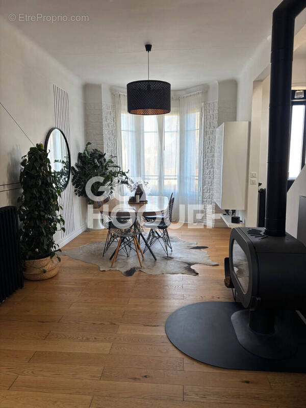 Maison à ATHIS-MONS