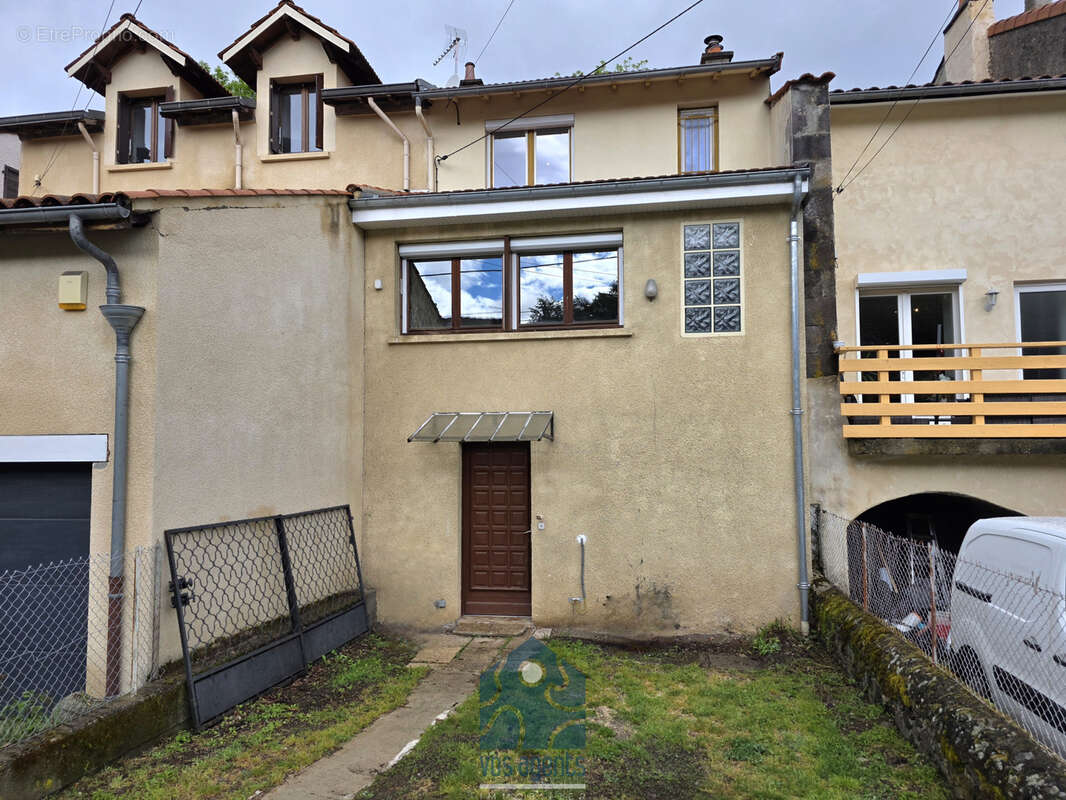 Maison à ORCINES