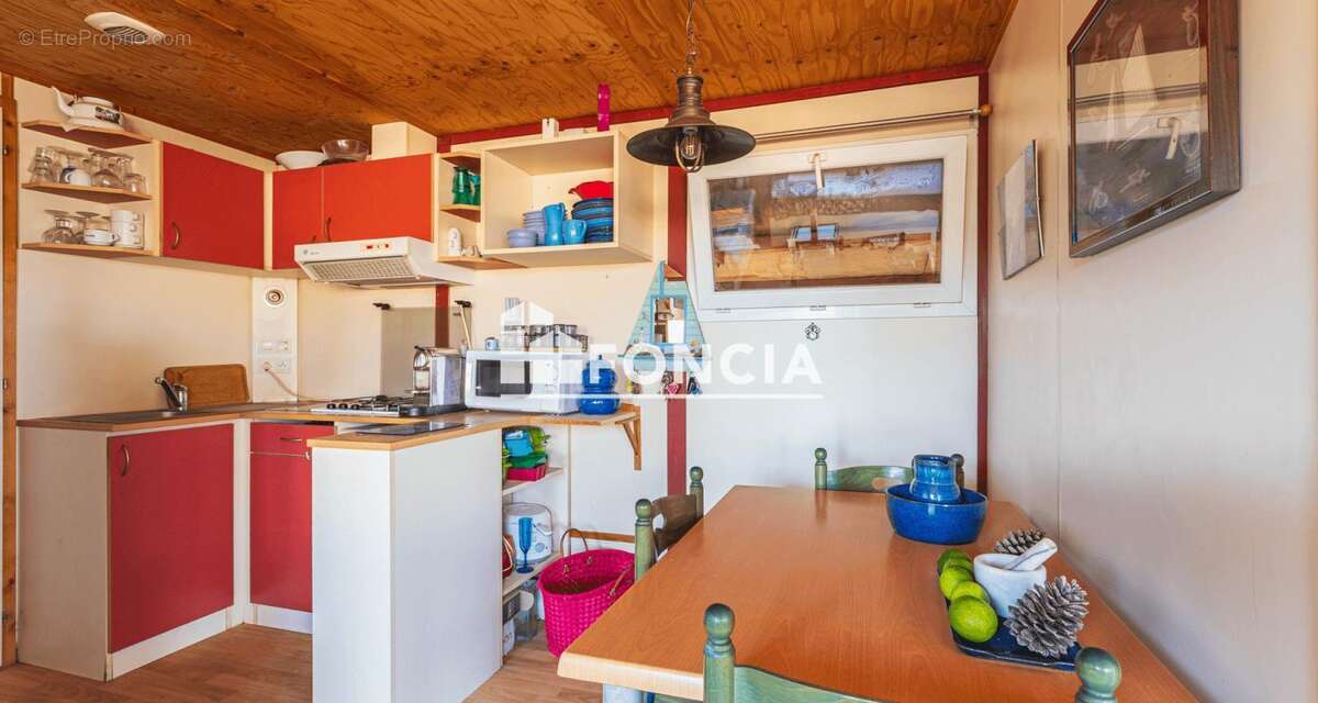 Domaine des Maurels – Habitation légère 34 m² – Terrasse – Parking - photo 5