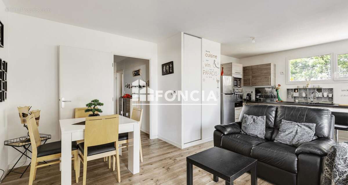 Appartement à LA MADELEINE