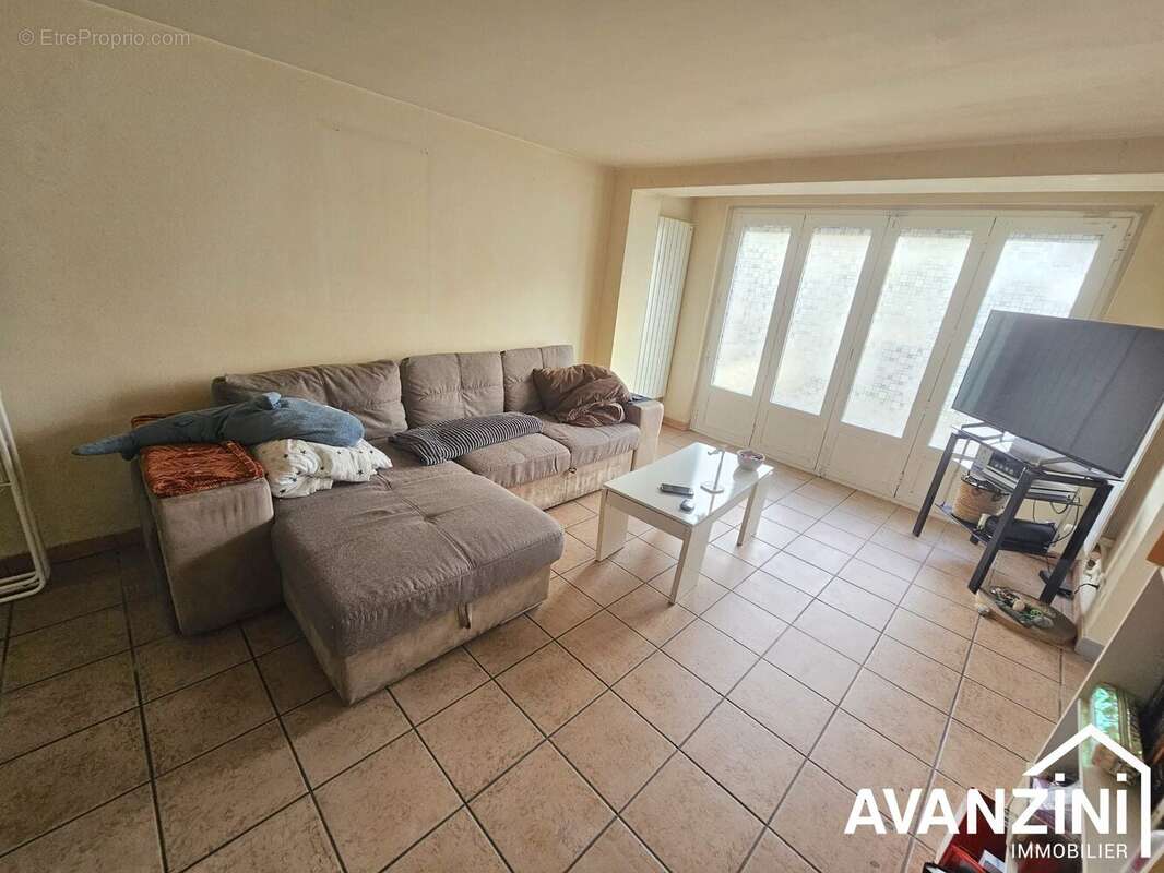 Appartement à CHELLES