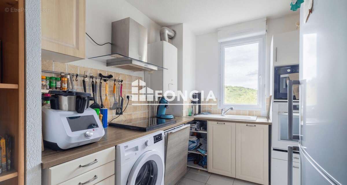 Appartement à JUVIGNAC