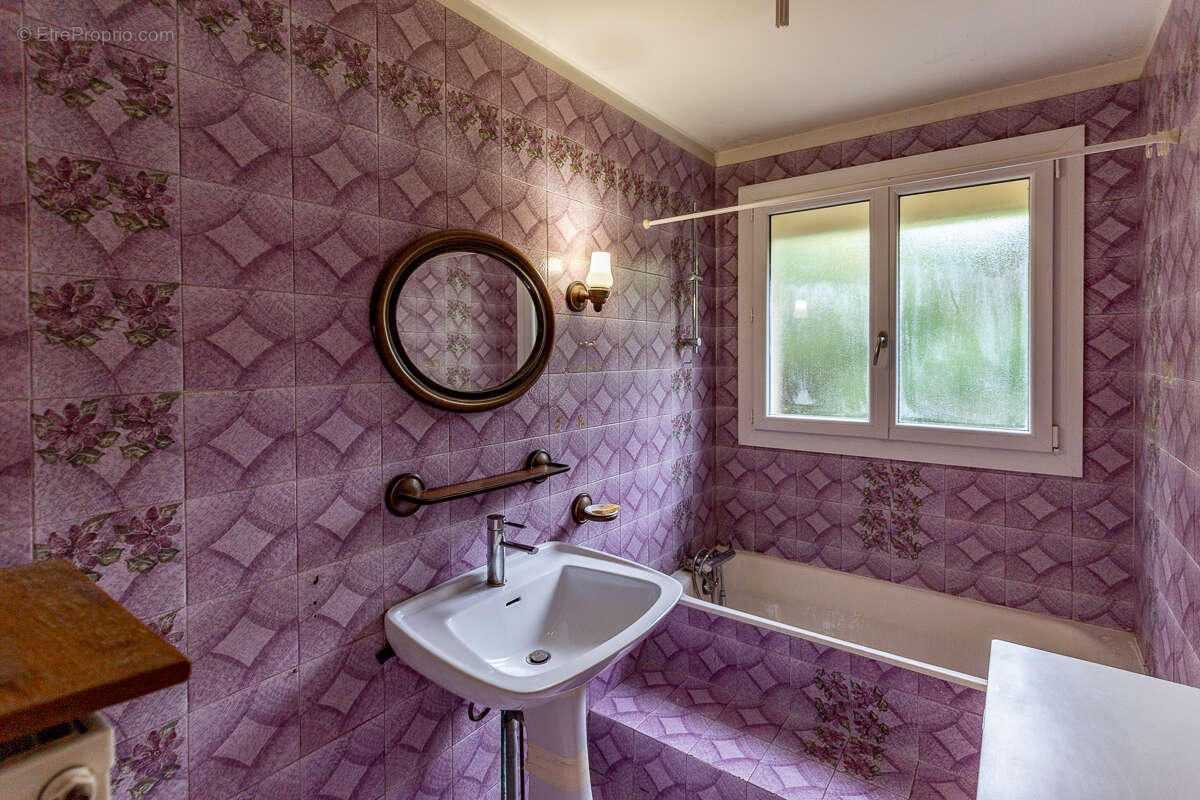 Maison à LONGECOURT-EN-PLAINE