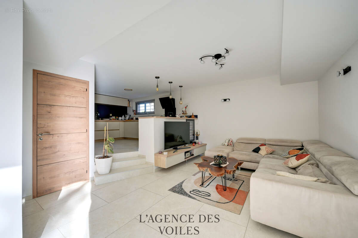 Appartement à SANARY-SUR-MER