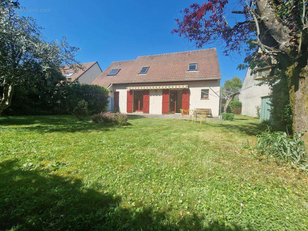 Maison à VAIRES-SUR-MARNE