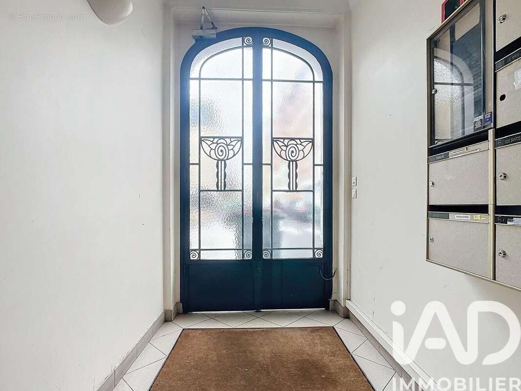 Photo 6 - Appartement à ASNIERES-SUR-SEINE