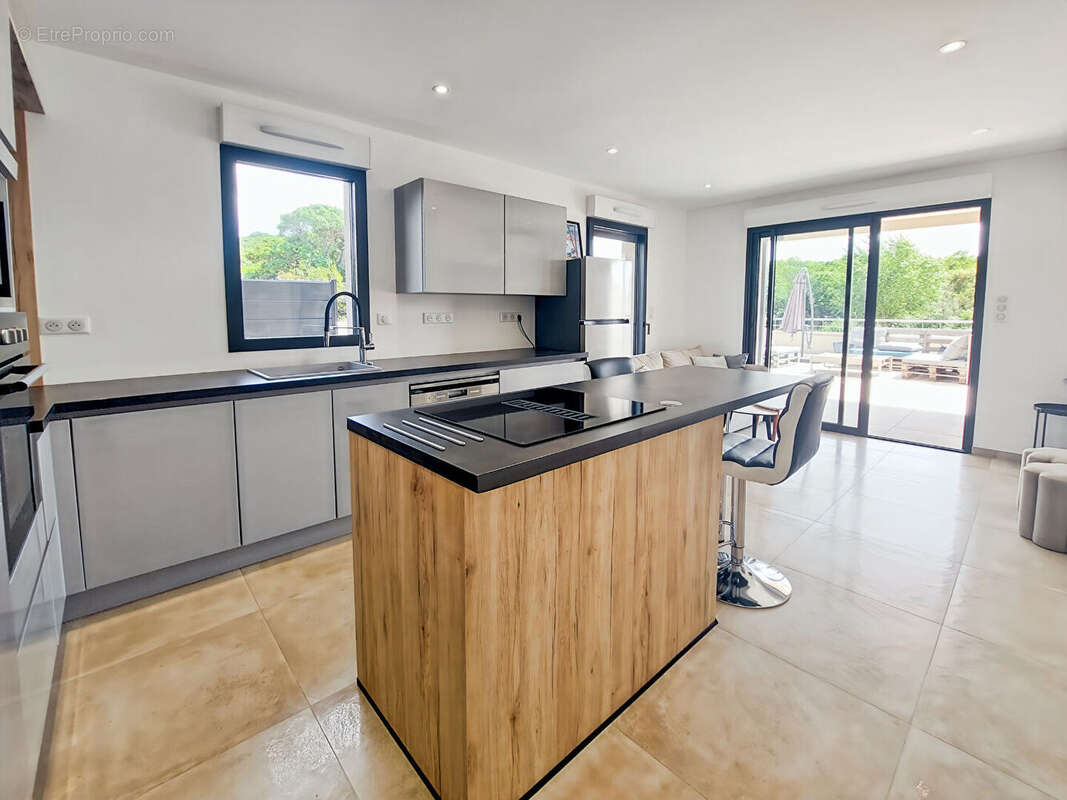 Appartement à GROSSETO-PRUGNA