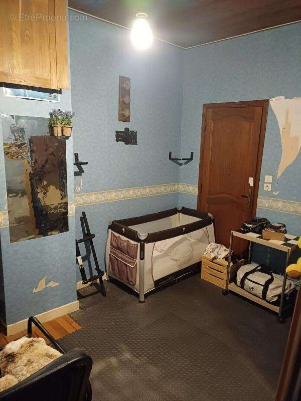 Maison à LES OLLIERES-SUR-EYRIEUX