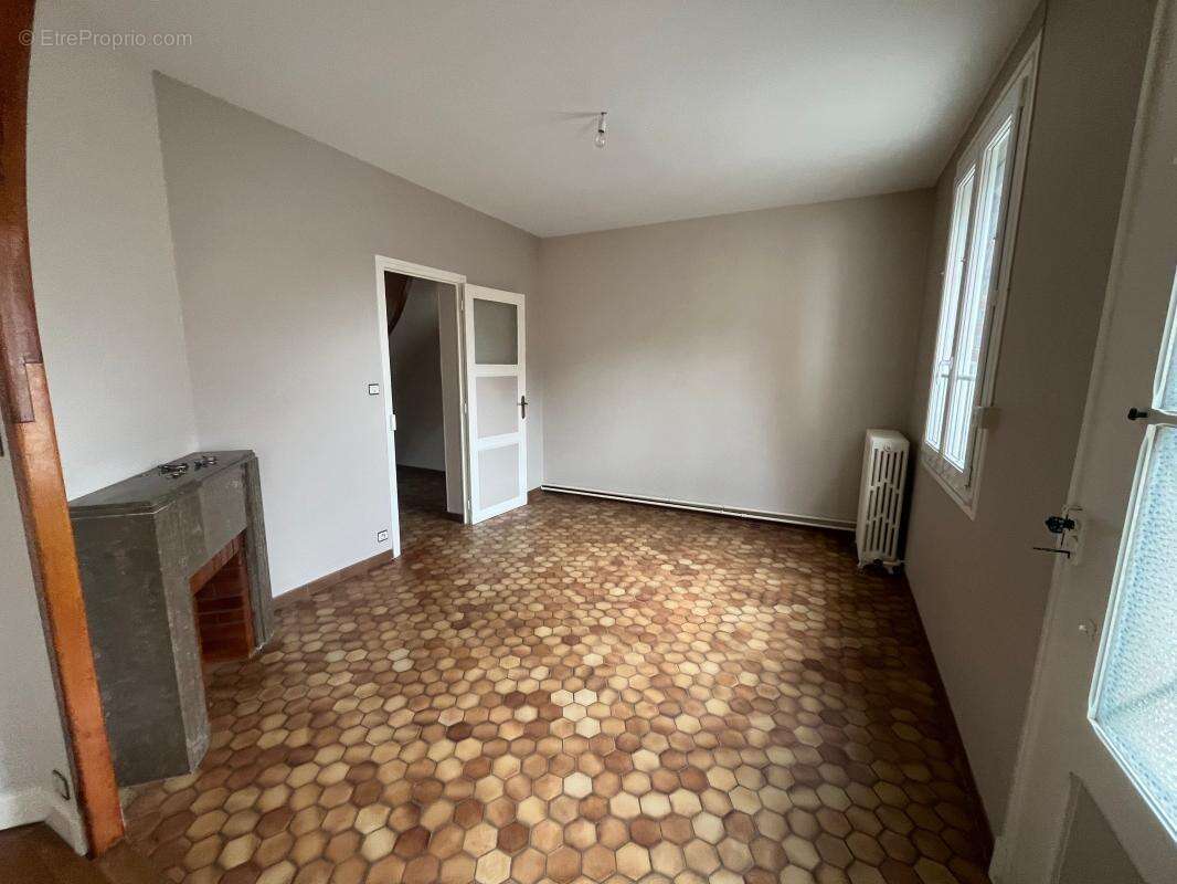 Maison À Vendre TERGNIER centre - photo 10