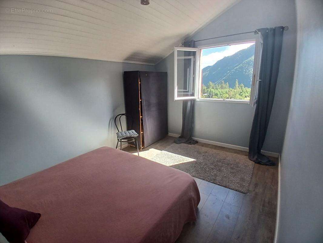 Ensemble immobilier de 269 m² sur 800 m² de terrain à Dos d'Âne 97429; - photo 8