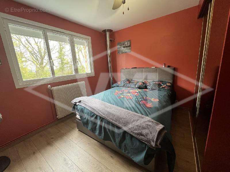 Maison à COMBS-LA-VILLE