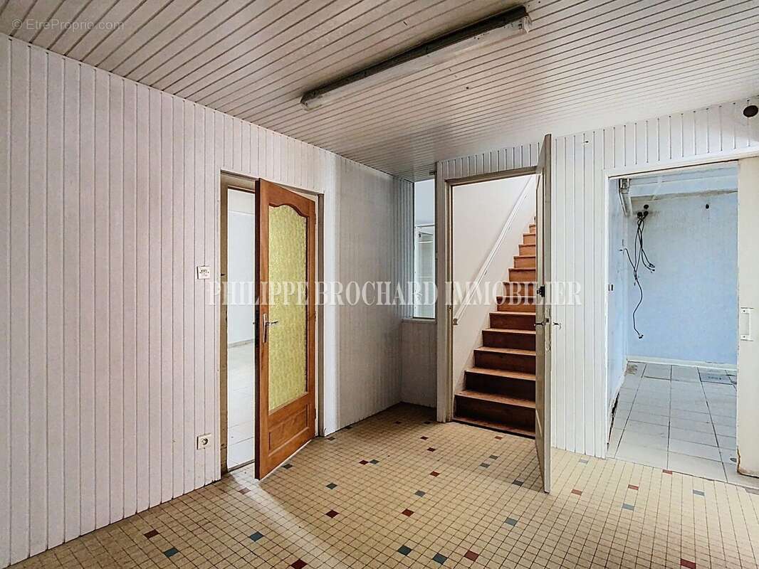 Commerce à MAREUIL-SUR-LAY-DISSAIS