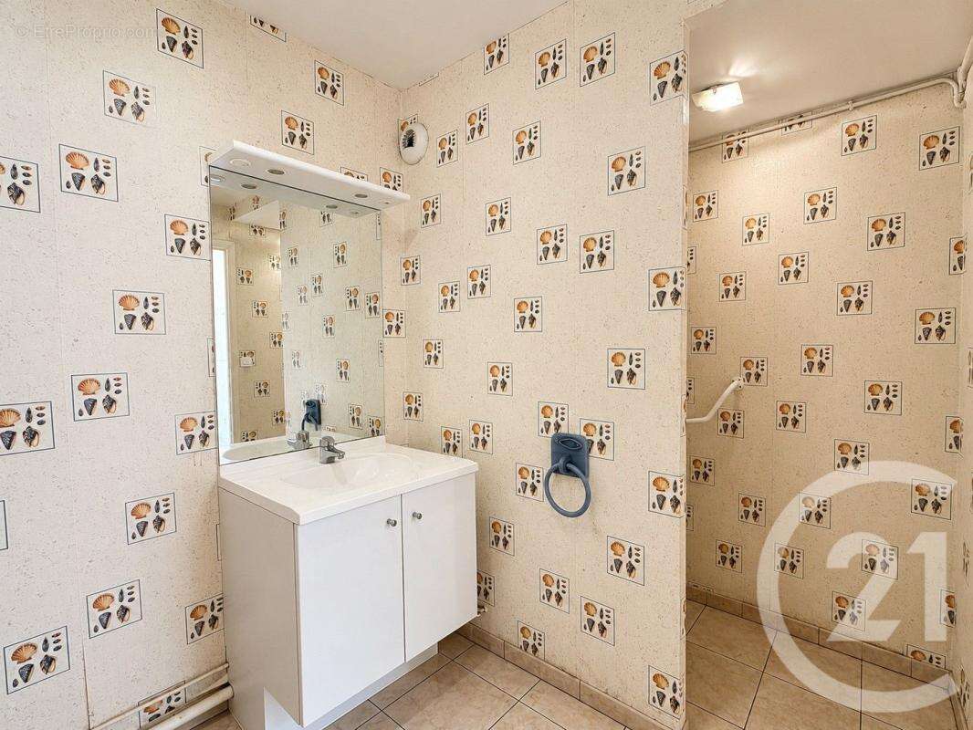 Appartement 100 m² à Montreuil  - photo 6