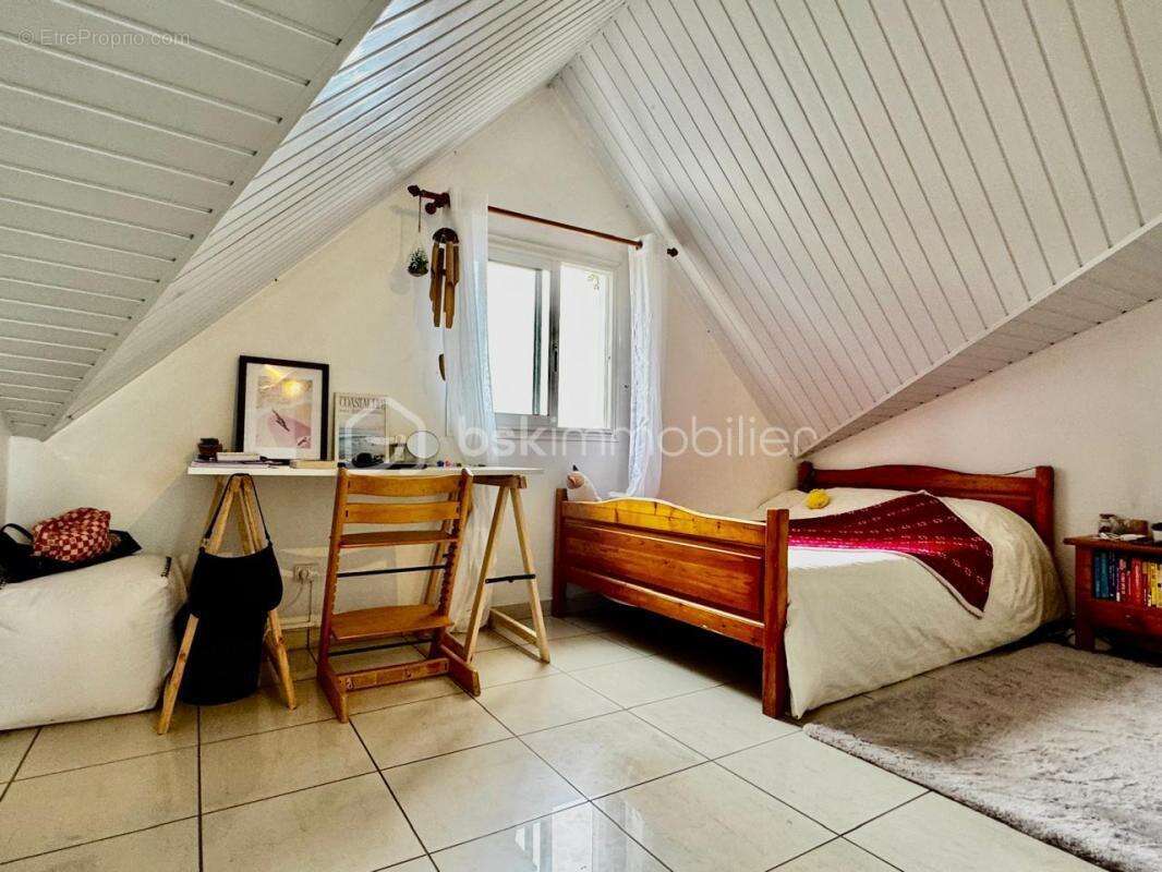 Maison à LES AVIRONS