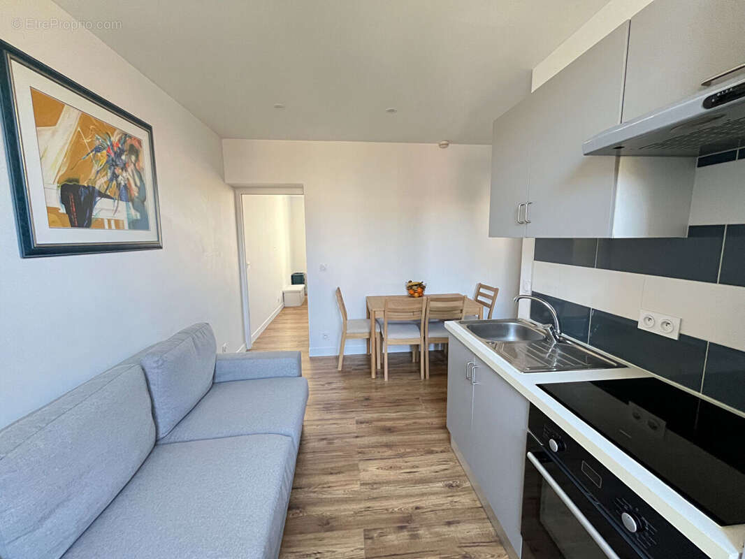 Appartement à AUBERVILLIERS
