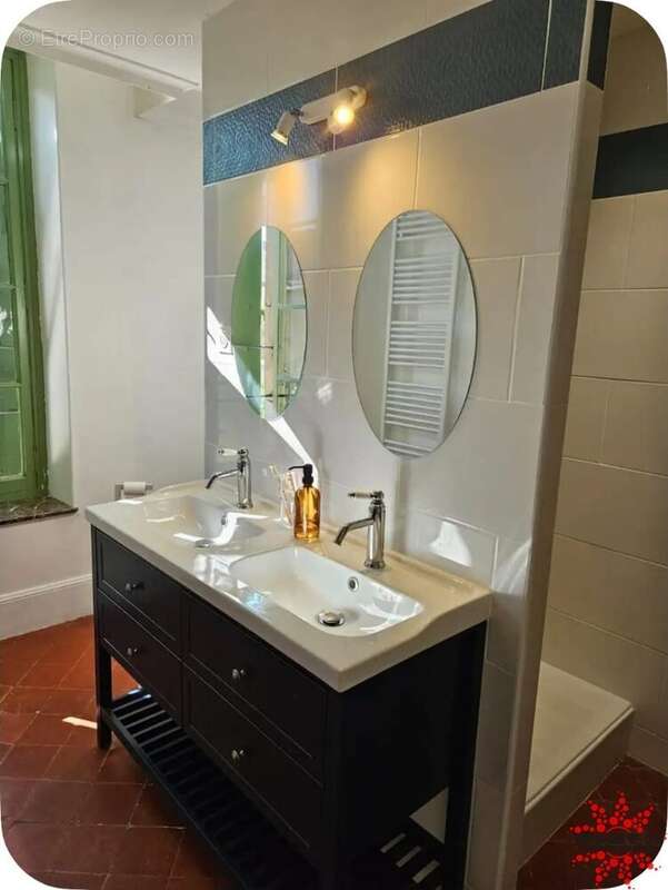 Maison bourgeoise meublée 145 m²  Piscine  3 suites  Garage 100 m² - photo 12