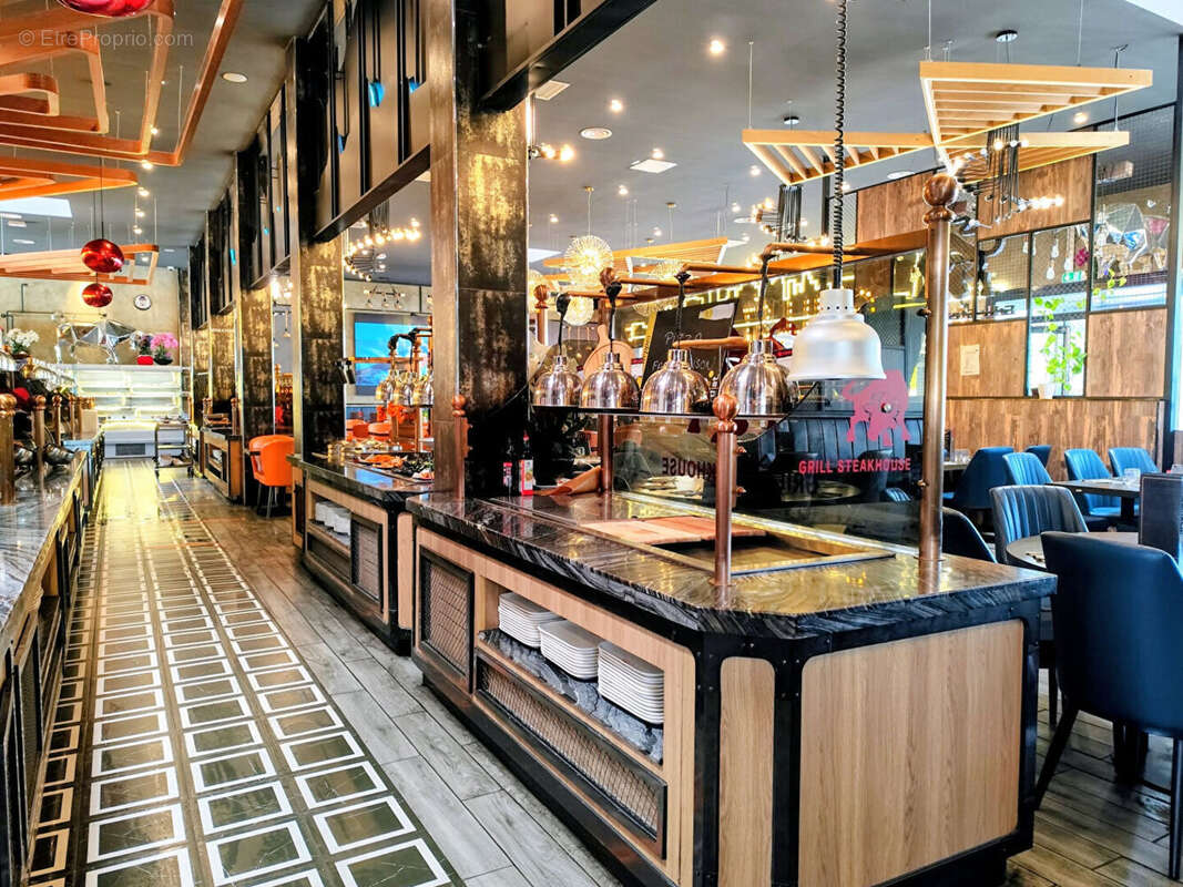 Fonds de commerce restaurant, fort CA, grande capacité, entièrement rénové - photo 5