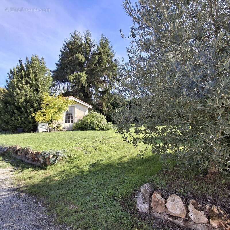 Maison à LA ROCHEFOUCAULD